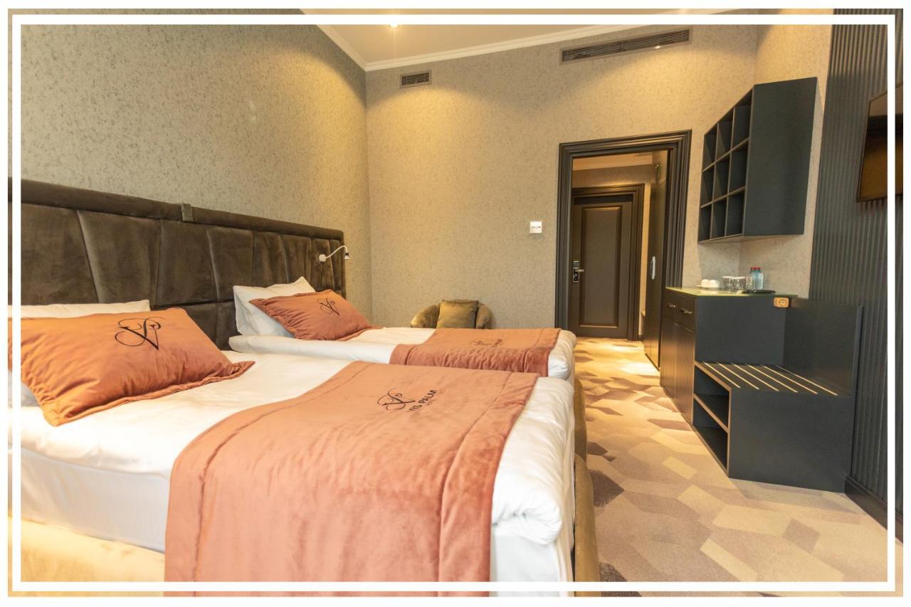 Vis Palm Hotel Ganja Zimmer foto